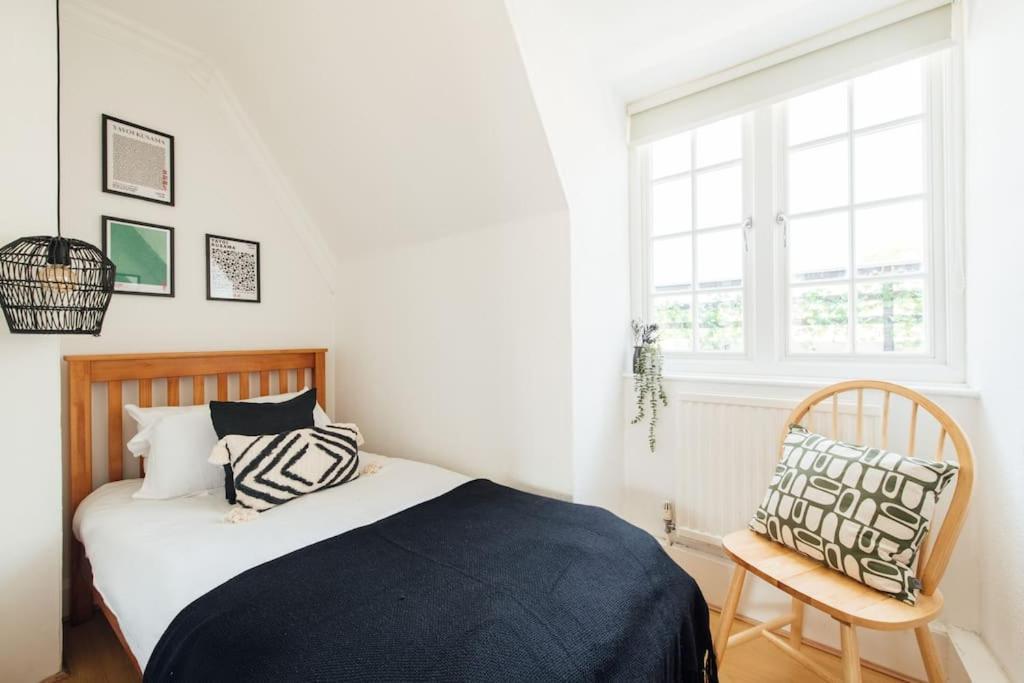 Charming 2 Bedroom Flat In The Heart Of Kings Cross, Лондон Экстерьер фото